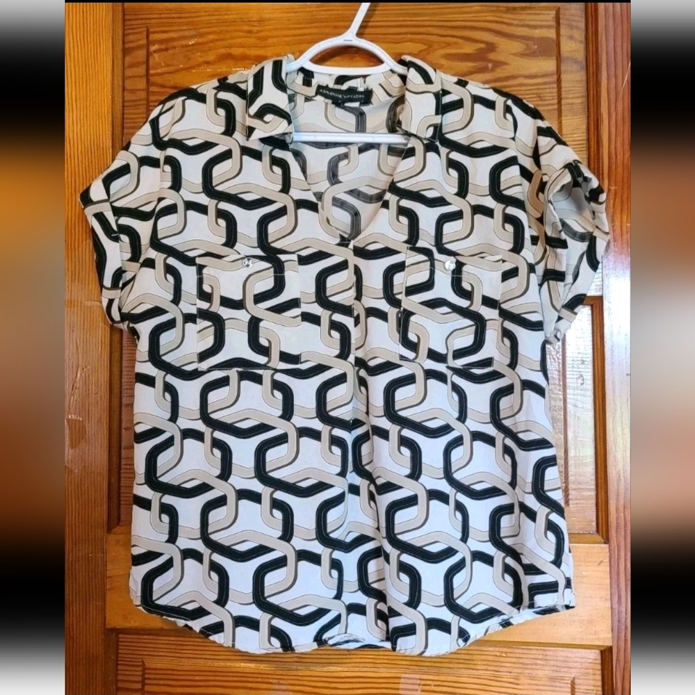 Adrienne Vittandini Chain Link V Neck Rolled Cuff Short Sleeve Shirt Size XL